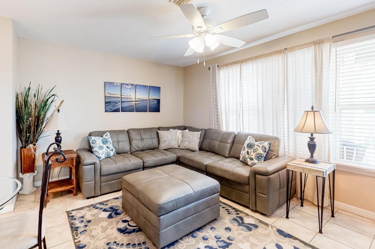 Three C'S 202 Apartment กัลฟ์ชอร์ส ภายนอก รูปภาพ